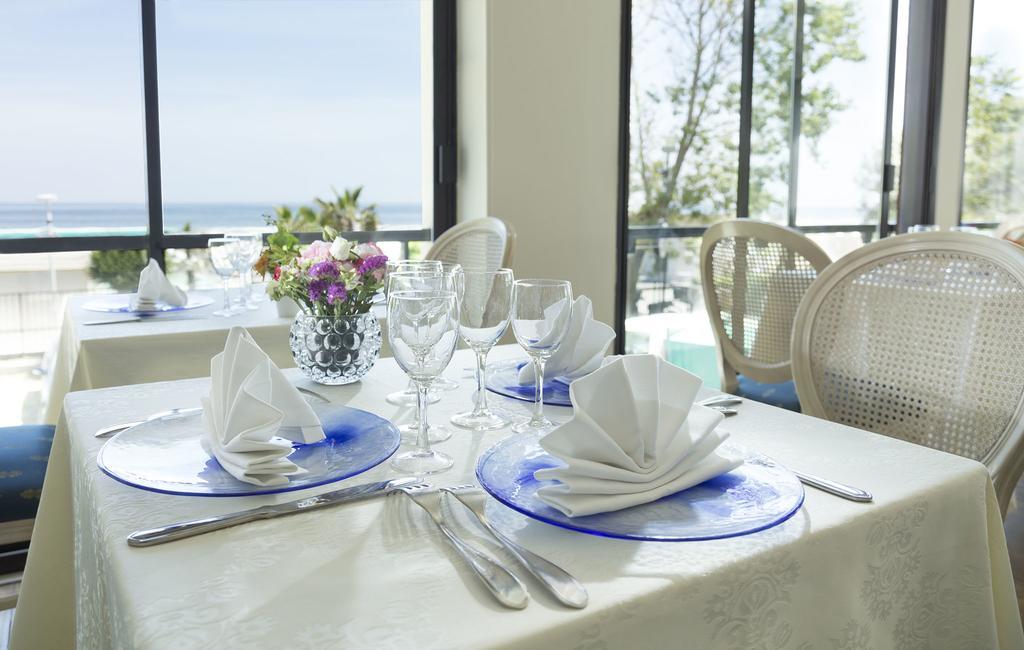 Hotel Admiral - On The Riccione