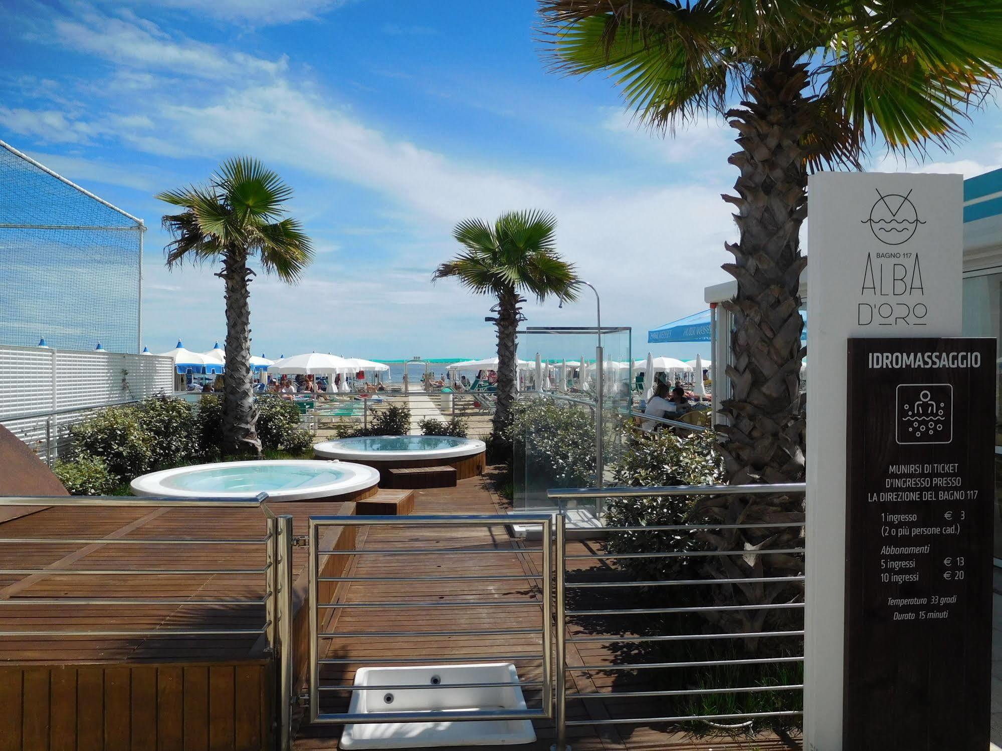 Admiral - On The Beach 3*